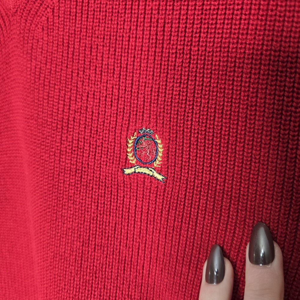 Tommy Hilfiger Mens Red Ribbed Cotton V-Neck Sweater Vest XL Crest Logo Navy - Picture 2 of 12
